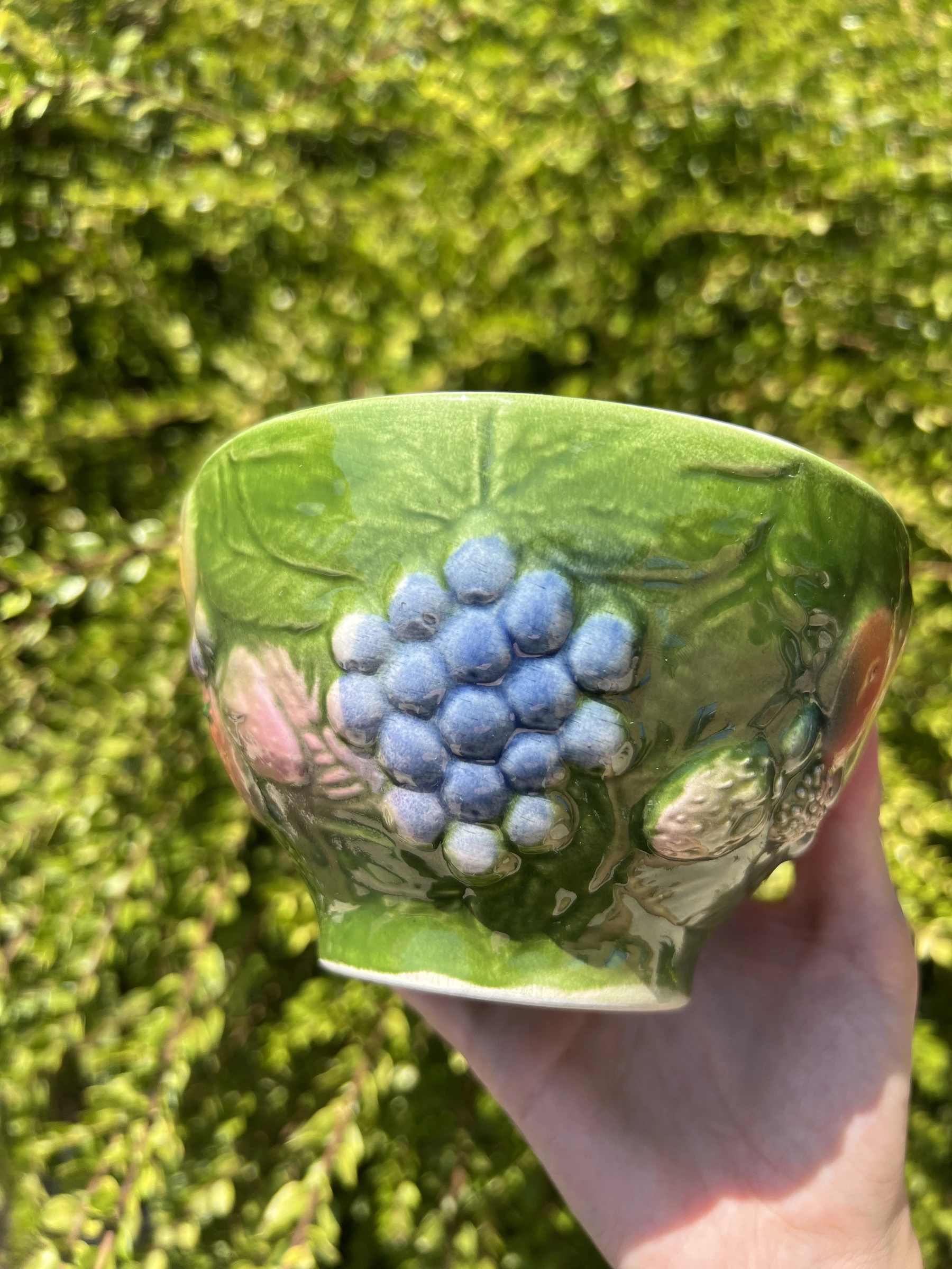 🍇 2 vintage fruit relief slipware ceramic bowls 14 cm very good condition – photo 8
